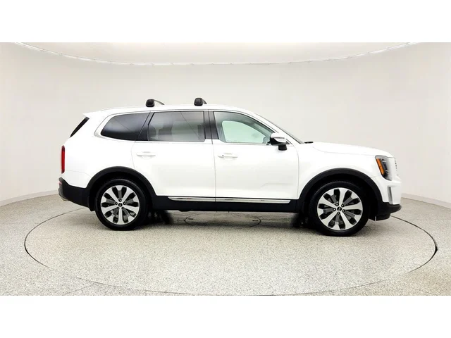 SEMINUEVOS KIA Telluride a Estados en autogozo