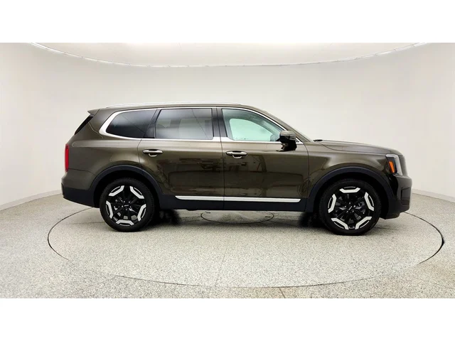 SEMINUEVOS KIA Telluride a Estados en autogozo