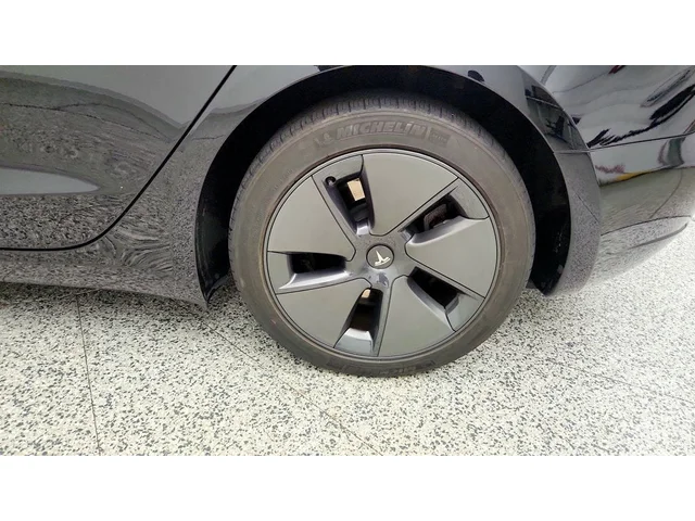 SEMINUEVOS TESLA Model 3 a Estados en autogozo