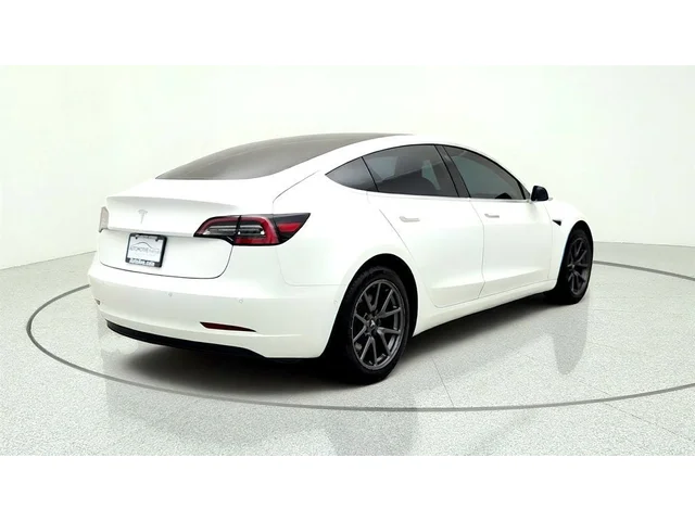 SEMINUEVOS TESLA Model 3 a Estados en autogozo