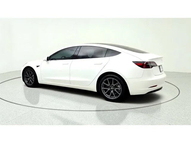 SEMINUEVOS TESLA Model 3 a Estados en autogozo