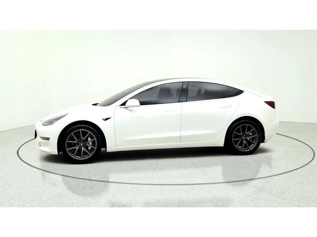 SEMINUEVOS TESLA Model 3 a Estados en autogozo