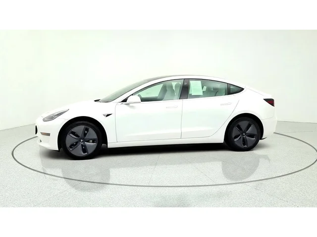 SEMINUEVOS TESLA Model 3 a Estados en autogozo