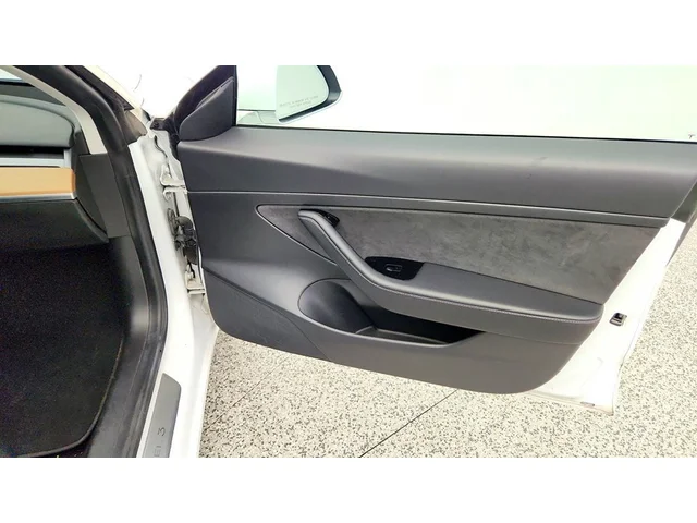 SEMINUEVOS TESLA Model 3 a Estados en autogozo