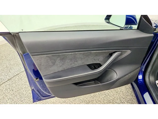 SEMINUEVOS TESLA Model 3 a Estados en autogozo