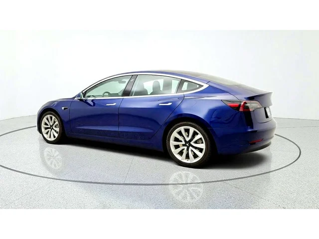 SEMINUEVOS TESLA Model 3 a Estados en autogozo