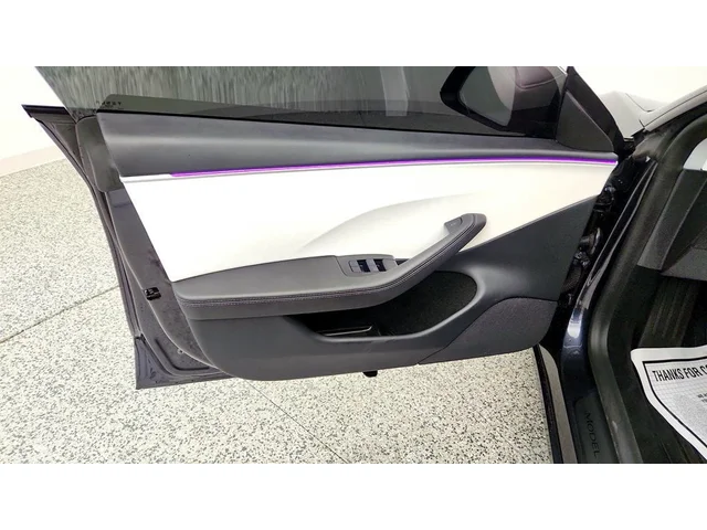 SEMINUEVOS TESLA Model 3 a Estados en autogozo