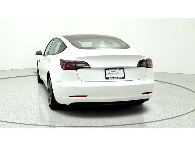 SEMINUEVOS TESLA Model 3 a Estados en autogozo