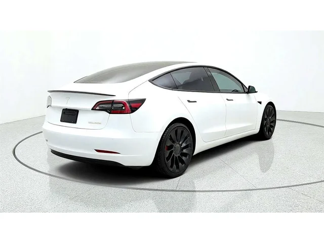 SEMINUEVOS TESLA Model 3 a Estados en autogozo