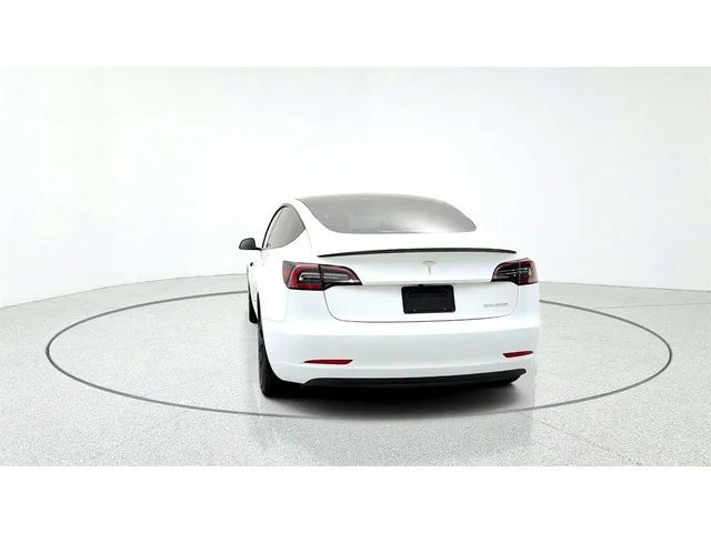 SEMINUEVOS TESLA Model 3 a Estados en autogozo