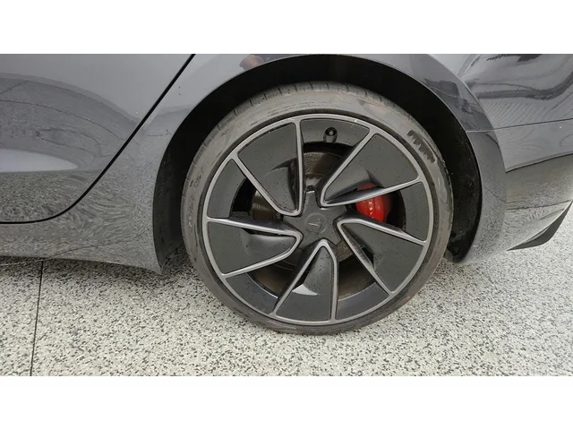 SEMINUEVOS TESLA Model 3 a Estados en autogozo