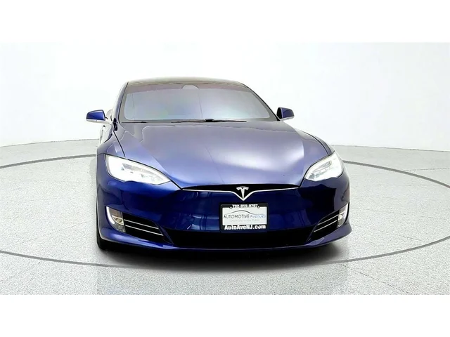 SEMINUEVOS TESLA Model S a Estados en autogozo