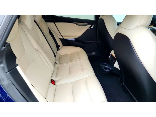 SEMINUEVOS TESLA Model S a Estados en autogozo