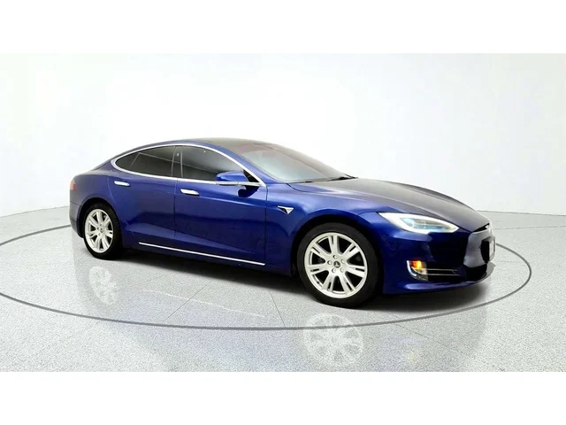 SEMINUEVOS TESLA Model S a Estados en autogozo