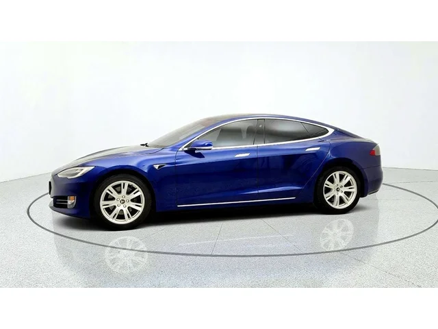SEMINUEVOS TESLA Model S a Estados en autogozo