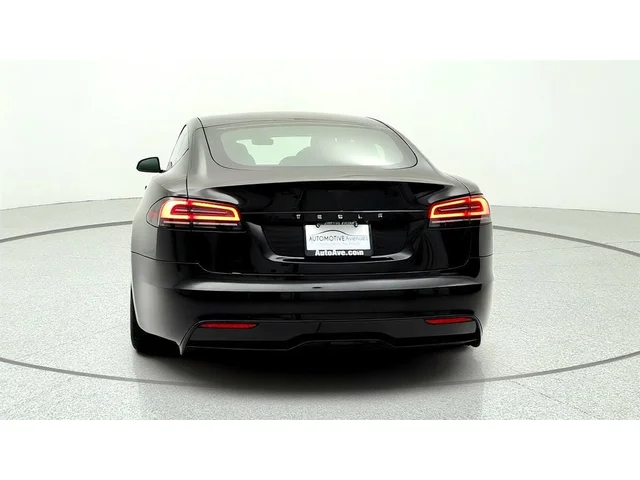 SEMINUEVOS TESLA Model S a Estados en autogozo