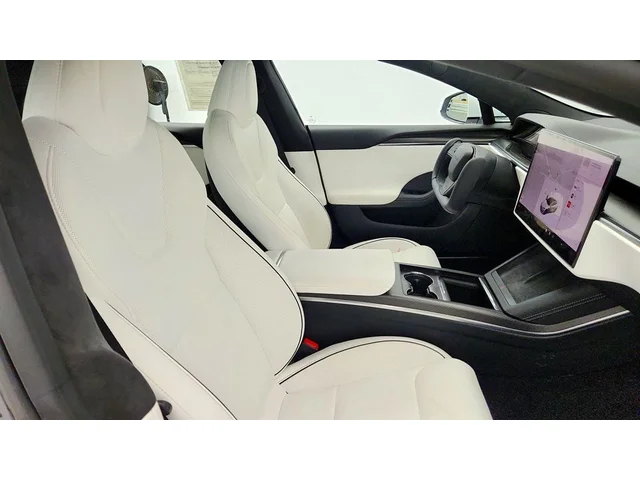 SEMINUEVOS TESLA Model S a Estados en autogozo