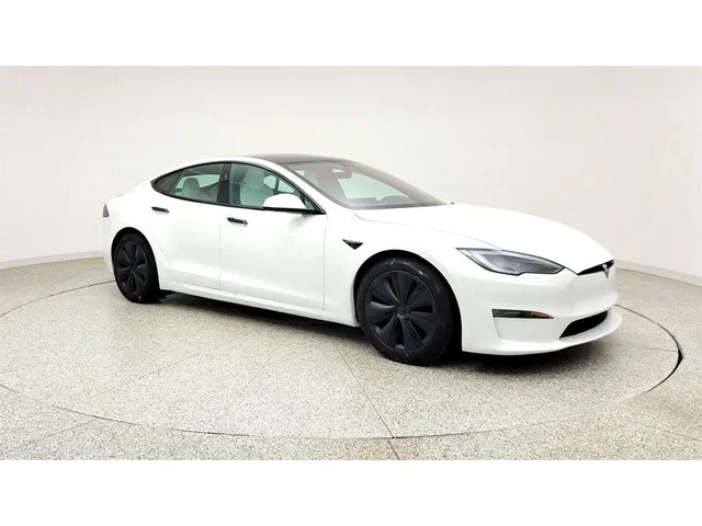 SEMINUEVOS TESLA Model S a Estados en autogozo