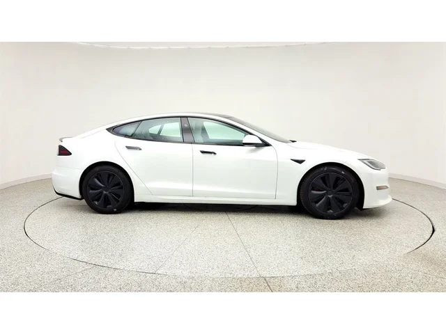 SEMINUEVOS TESLA Model S a Estados en autogozo