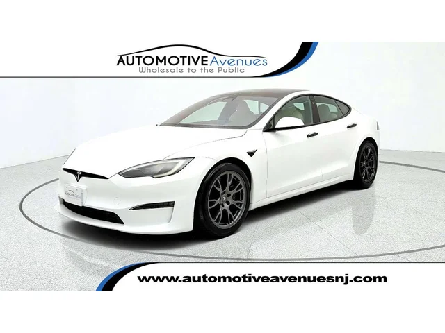 SEMINUEVOS TESLA Model S a Estados en autogozo