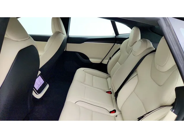 SEMINUEVOS TESLA Model S a Estados en autogozo