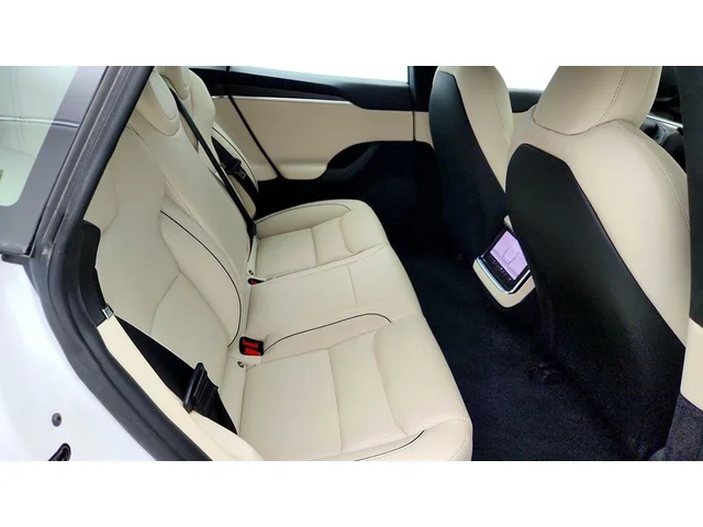 SEMINUEVOS TESLA Model S a Estados en autogozo