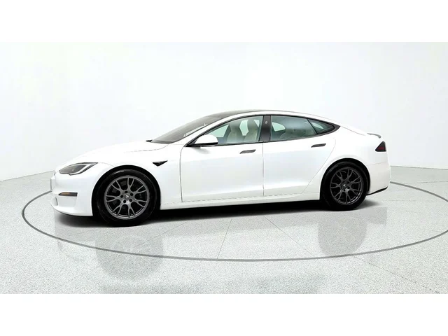SEMINUEVOS TESLA Model S a Estados en autogozo