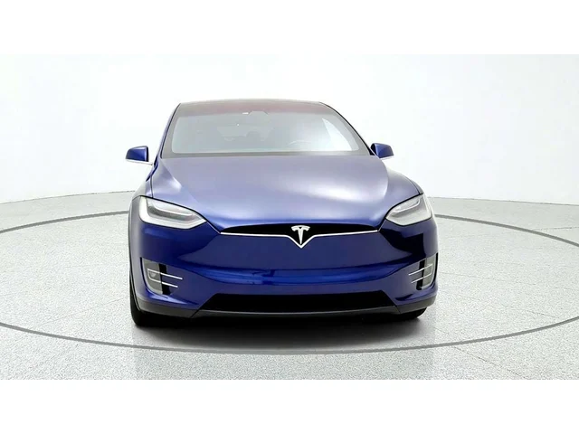 SEMINUEVOS TESLA Model X a Estados en autogozo