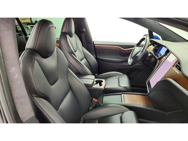 SEMINUEVOS TESLA Model X a Estados en autogozo