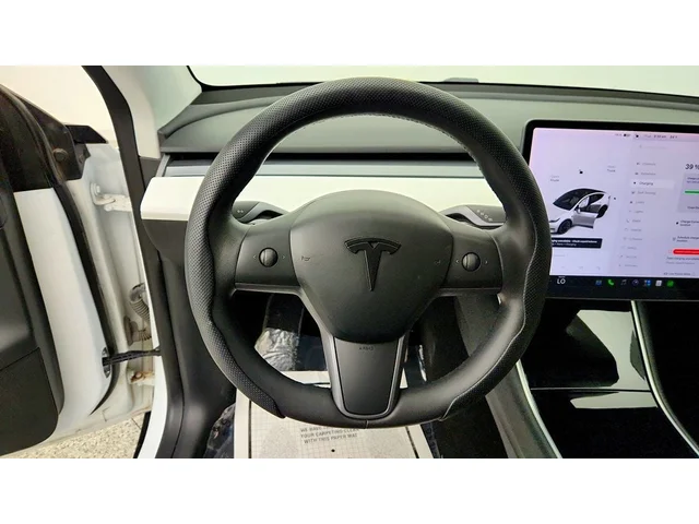 SEMINUEVOS TESLA Model Y a Estados en autogozo