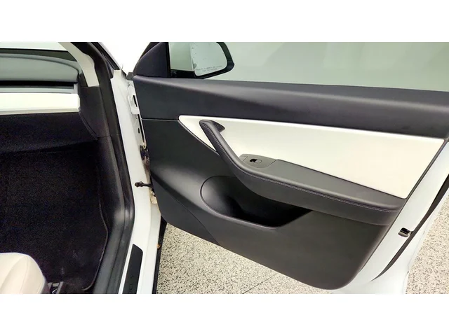 SEMINUEVOS TESLA Model Y a Estados en autogozo