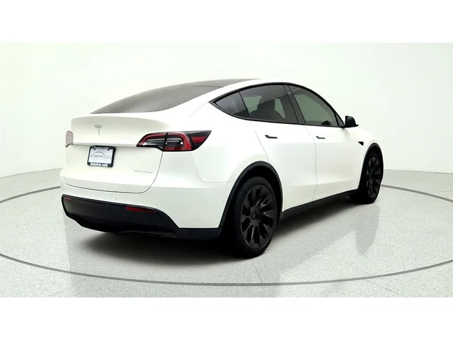 SEMINUEVOS TESLA Model Y a Estados en autogozo