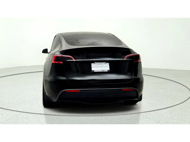 SEMINUEVOS TESLA Model Y a Estados en autogozo