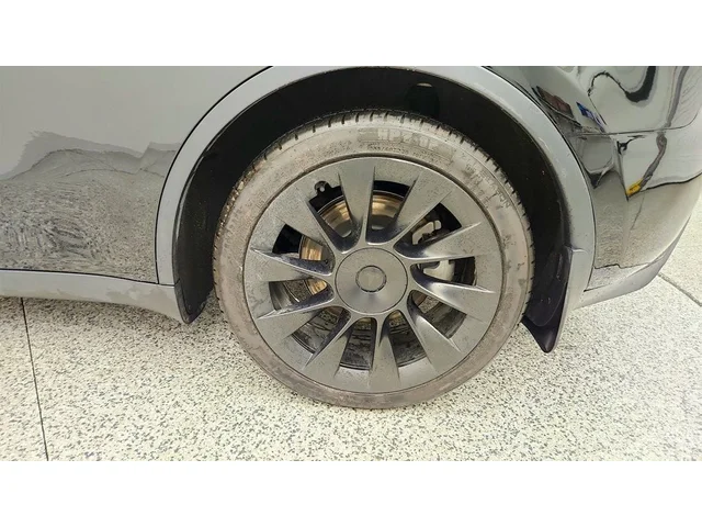 SEMINUEVOS TESLA Model Y a Estados en autogozo