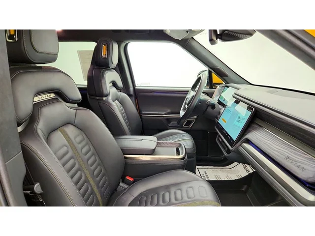 SEMINUEVOS RIVIAN R1T a Estados en autogozo