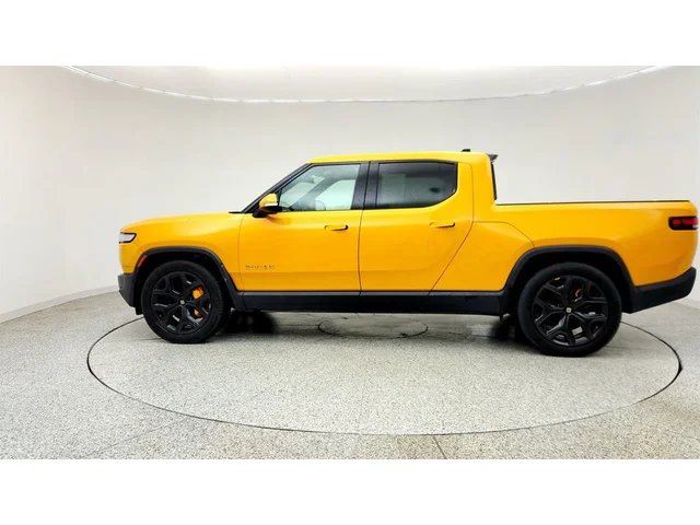 SEMINUEVOS RIVIAN R1T a Estados en autogozo