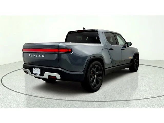 SEMINUEVOS RIVIAN R1T a Estados en autogozo