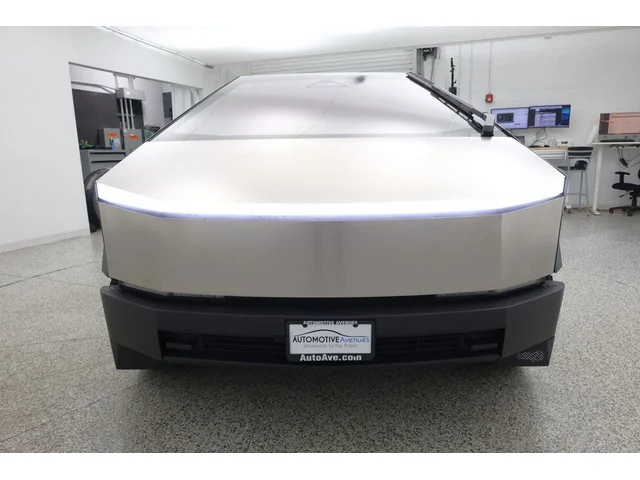 SEMINUEVOS TESLA Cybertruck a Estados en autogozo