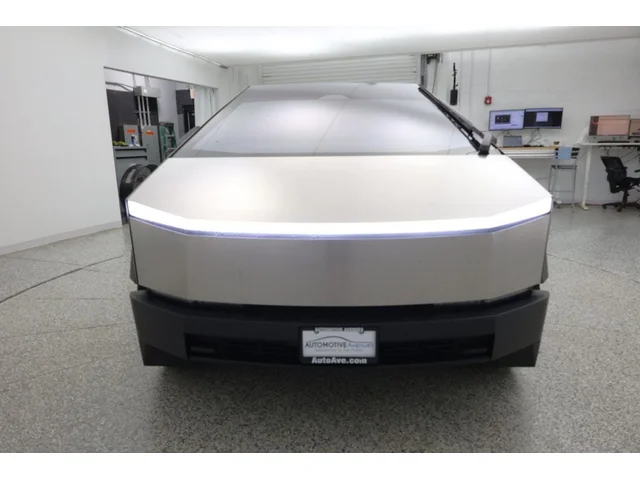 SEMINUEVOS TESLA Cybertruck a Estados en autogozo