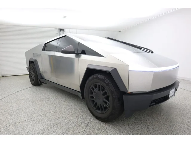 SEMINUEVOS TESLA Cybertruck a Estados en autogozo