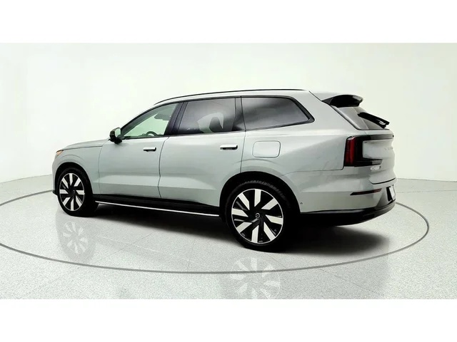 SEMINUEVOS VOLVO EX90 a Estados en autogozo