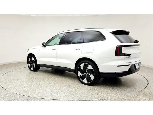 SEMINUEVOS VOLVO EX90 a Estados en autogozo