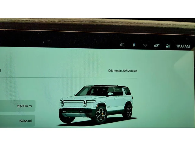 SEMINUEVOS RIVIAN R1S a Estados en autogozo
