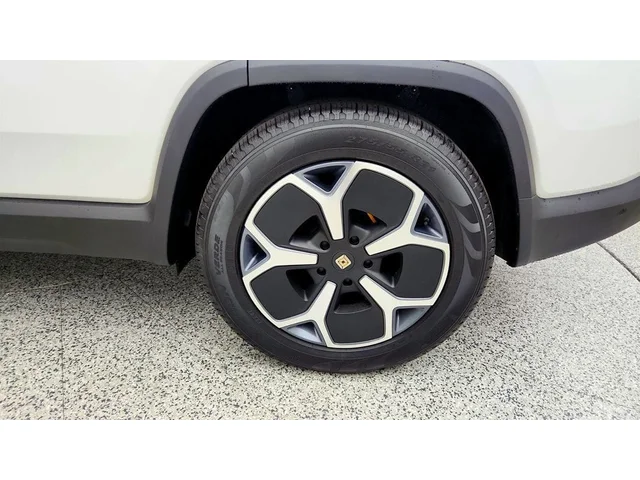 SEMINUEVOS RIVIAN R1S a Estados en autogozo
