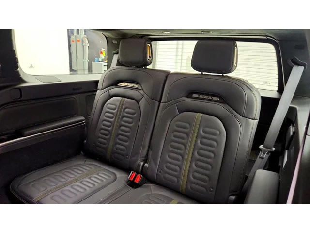 SEMINUEVOS RIVIAN R1S a Estados en autogozo