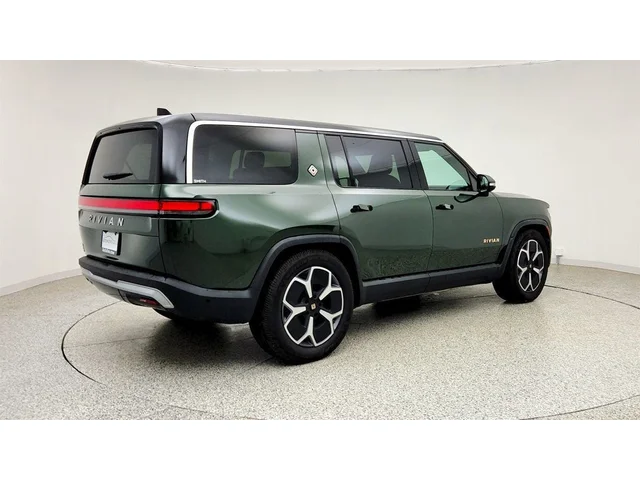 SEMINUEVOS RIVIAN R1S a Estados en autogozo
