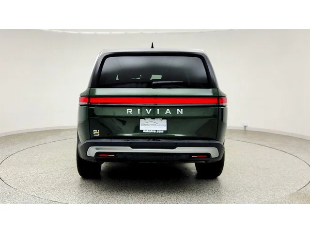 SEMINUEVOS RIVIAN R1S a Estados en autogozo