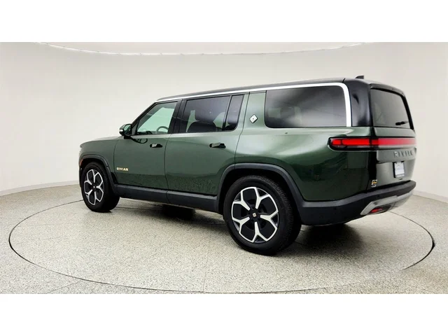 SEMINUEVOS RIVIAN R1S a Estados en autogozo