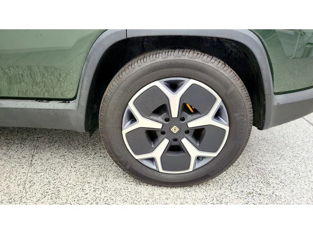 SEMINUEVOS RIVIAN R1S a Estados en autogozo