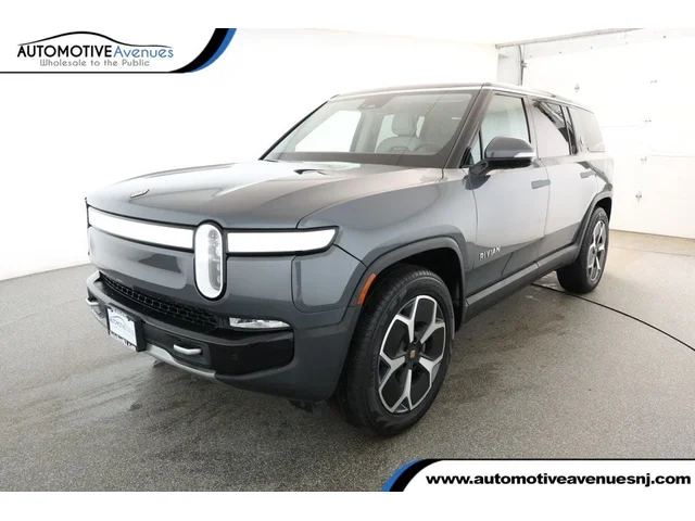 SEMINUEVOS RIVIAN R1S a Estados en autogozo
